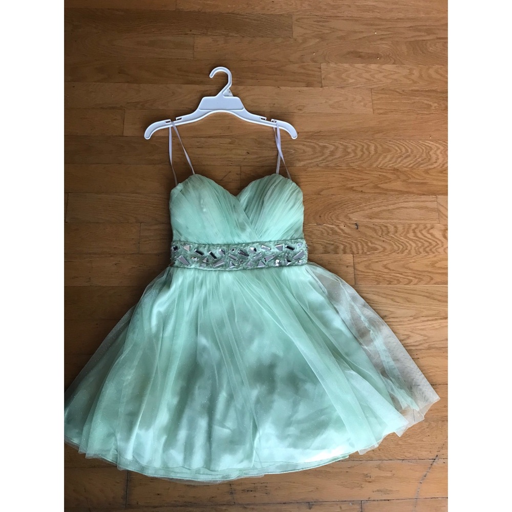 Mint Green Sparkly Gemstone Strapless Party Dress